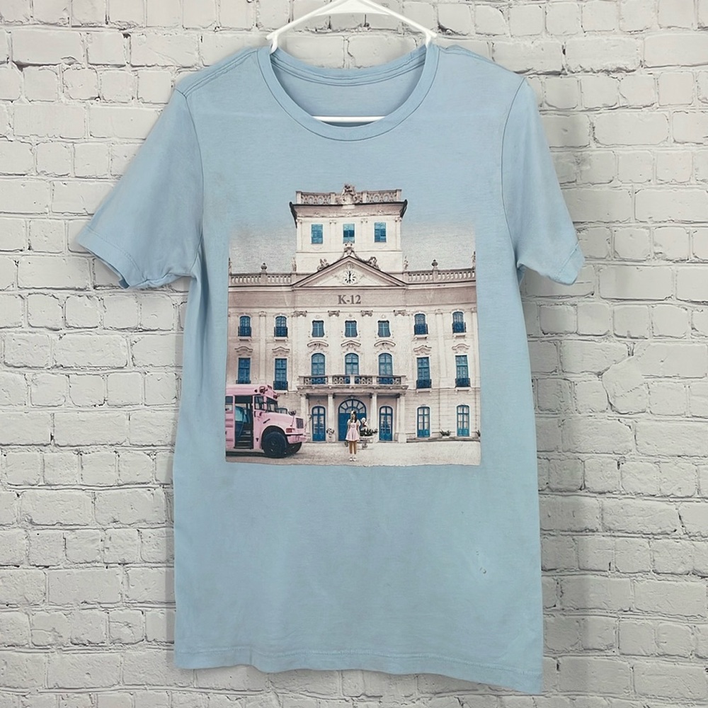 Melanie Martinez K-12 Light Blue Album Tee ~Small Some Cracking on Image